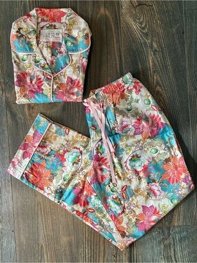 Stunning NWT Cat’s Pyjamas Luxe Pima Cotton Capri Pjs Floral Pink & Turquoise XS